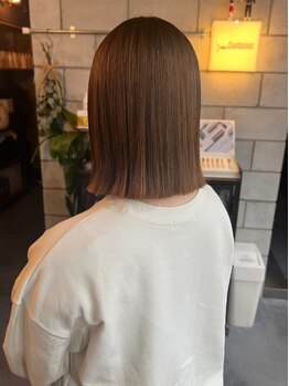 ファスナー(fustener)の写真/[岡崎]ダメージレス×艶と柔らかな質感を与える美革ストレート◇従来のストレートでは味わえない手触りに＊