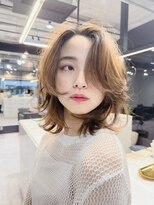 ファンナギンザ(FaNNa ginza)&nbsp;ウルフカット/レイヤー/韓国/センター分け/前髪/小顔/銀座