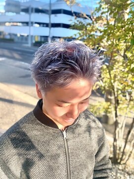 アレーズバイベニボンズ(Alaise by Beni,Bond's) ホワイトシルバー×スパイキー