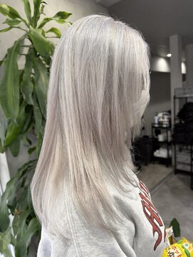 スティーン(STEEN) ホワイトシルバー