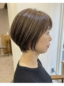 バッカ(BACCA) -5歳見え大人ショートボブ