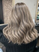 モルト 麻生(molt) バレイヤージュ