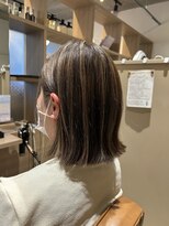 クーレ ビオトープ(+ CURE biotope)&nbsp;肩はねボブ×白髪ぼかし