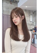 ユニオン(Union)&nbsp;顔周りレイヤーとシースルーバングのワンカールセミロング