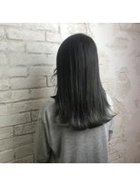 プライズ アイリス 池袋東口店(prize Iris)&nbsp;グレーグラデーション/切りっぱなしロブ　池袋　HARUKA