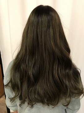 ヘアワークスルシア(HAIR WORKS LUCIA) ロンググラデーションカラー