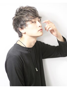 フランクスバーバー アンド ビアークラブ(FRANK'S BARBER and BEER CLUB) ソフトツーブロックビジネスくせ毛風パーマクラウドマッシュ