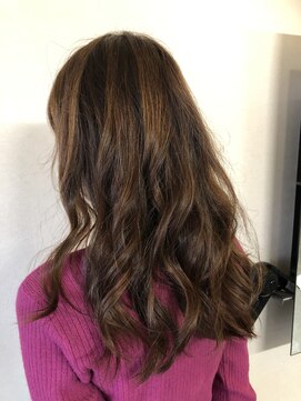 アーチ(AR:CH) うるツヤ大人ガーリー♪カット+パーマ