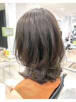 オウル(Owll) ◆◇Owll女性らしいミディアムレイヤー◇◆