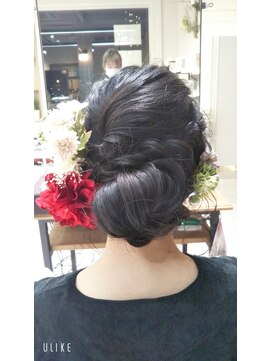 ルル カリス(lulu CHARIS) ヘアセット
