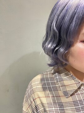 ラミ(L'ami) ショート×ハイトーンカラー