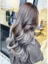 アーブル ヘアーアンドメイク(ARBRE) ブリーチバレイヤージュアッシュカラー