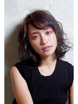 クシュ 所沢西口プロぺ通り(kusyu... ) ペールベージュセクションカラーグラデーションカラー外ハネボブ