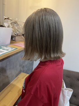 ライツ 富士店(ReiZ) 【ReiZ富士】ハイトーングレージュ