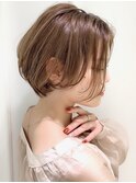 丸みシルエットの前下がりショート/30代/40代/50代/前髪なし
