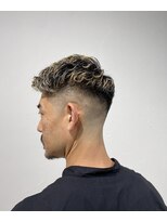 レンゲン(LENGEN)&nbsp;束感刈り上げビジネス七三ツーブロックアップバング１１７６