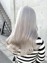 フリーラ 表参道(freera)&nbsp;ブリーチダブルカラーホワイトカラーインナーカラー裾カラー艶髪