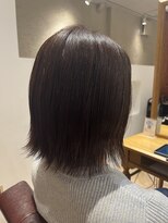 アマレット(Amaretto) 【ラベンダーアッシュ×外はねボブ】