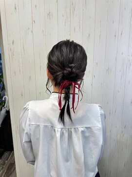 ヘアー リードレス(hair Re:dress) 編込みヘアアレンジリボンのアクセント☆