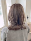 ミディアムレイヤー赤羽人気2025ツヤ髪カラー