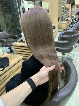 ゼスト ジグ(ZEST ZIGU) ケアブリーチで作るミルクティーベージュ【吉祥寺竹下】