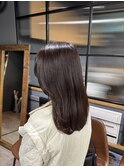 シンプルなのに洗練された透明感カラー／髪質改善トリートメント