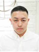 メンズバーバーフェードボウズ　理容室スキンフェード　ボウズ