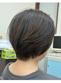 大人なショートカットスタイル