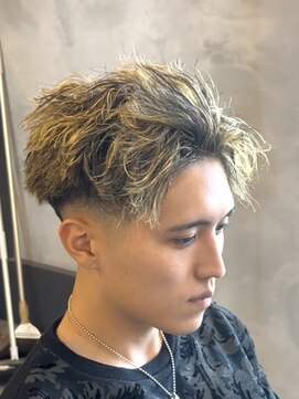 オーバー 町田店(OVER) ツイストスパイラル × メッシュカラー × フェード