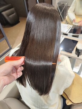 髪質改善ストレート 担当寺尾
