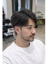 ジェットブラックキューサンロク(JET BLACK 936) 30代後半の大人 フェザーパーマカスタム