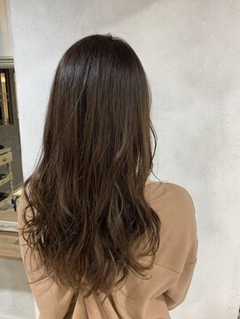 アトリエルタン 堺店(atelier Le Temps) 暗髪グラデーションカラー