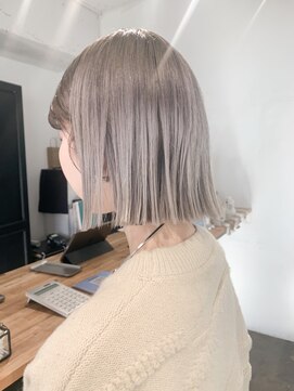 ヴェルダ 池袋店(verda) ホワイトパールグレージュと切りっぱなしボブ*fukuda