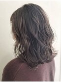 透明感ロブスタイル