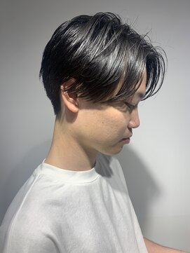 アンサム リリー(UNSOME Lille) センターパートメンズスタイル