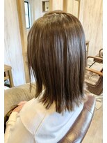 コノン(conon) ダークベージュ