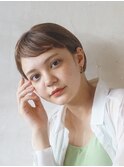 ミルクティーブラウン／丸みショート／美シルエット