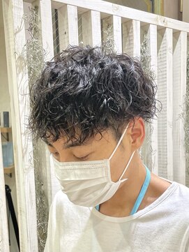 ヨシザワインク プレミアム 横浜 桜木町店(YOSHIZAWA Inc. PREMIUM) マスクでも似合う波打ちスパイラルマッシュ