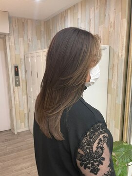 ナンバー アンフィール 渋谷(N° anfeel) ポイントカラーブラウン渋谷駅5分道玄坂