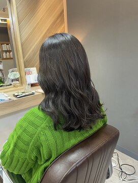 ヘア プロデュース キュオン(hair produce CUEON.) オリーブベージュ