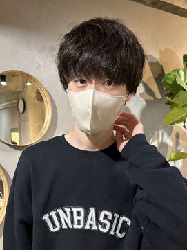 キュー(Cue_) 王道メンズニュアンスマッシュカットパーマ（原宿表参道）