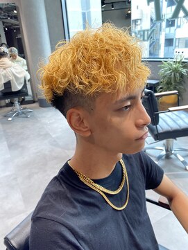 ネクストネオ 静岡(NEXT NEO) NEXT NEO【櫻田】金髪ハイトーンスペインカール