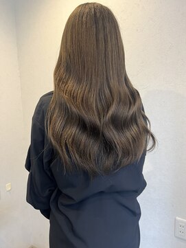 サミット ウル(SUMMIT ulu.) 【ulu.Ami】ブリーチなしでミルクティー