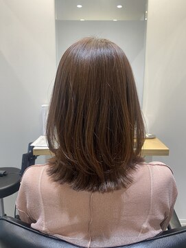 エントラスト(en+trust) くびれ外はねスタイル