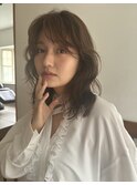 顔まわりレイヤーミディアムパーマ赤み消しカラー