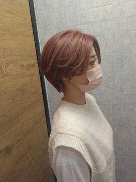 ラックスビーギャラリー なんば駅前店(LUXBE GALLERY) 【牛島】20代30代40代大人かわいいデザインカラー