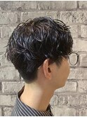 MEN’S/フェザーパーマ/サーフカール/刈り上げセンターパート