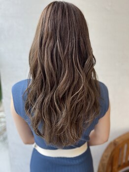 あなただけの似合わせカラーが叶う！デザインカラーがオススメ☆透明感+柔らかな質感で上品な仕上がりに♪