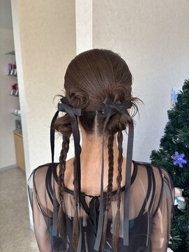 ツインカチモリお呼ばれヘア