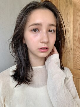 ベル 銀座5丁目店(Belle) ミディアムレイヤーカット似合わせカット銀座